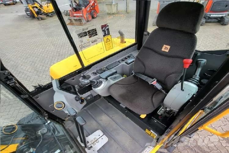 JCB 60 C-2 Miniekskavaatorid < 7 t