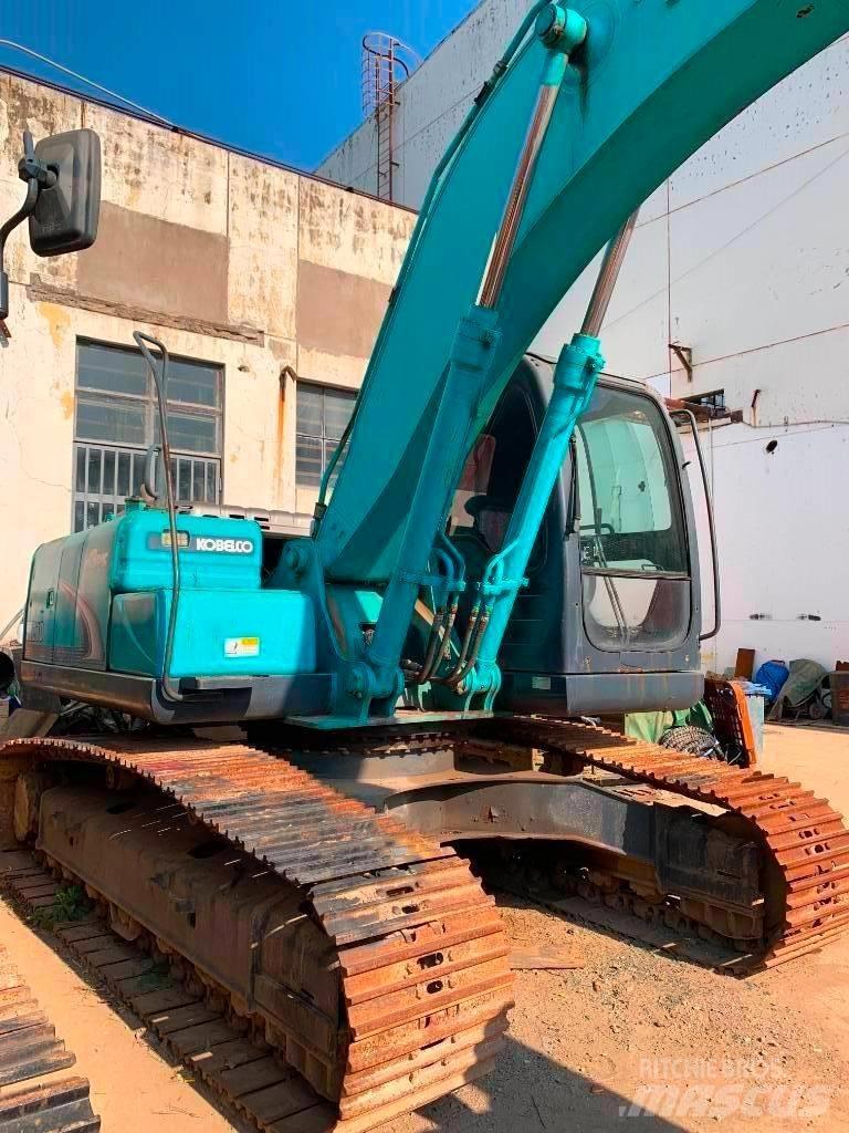 Kobelco SK 210 LC-8 Roomikekskavaatorid