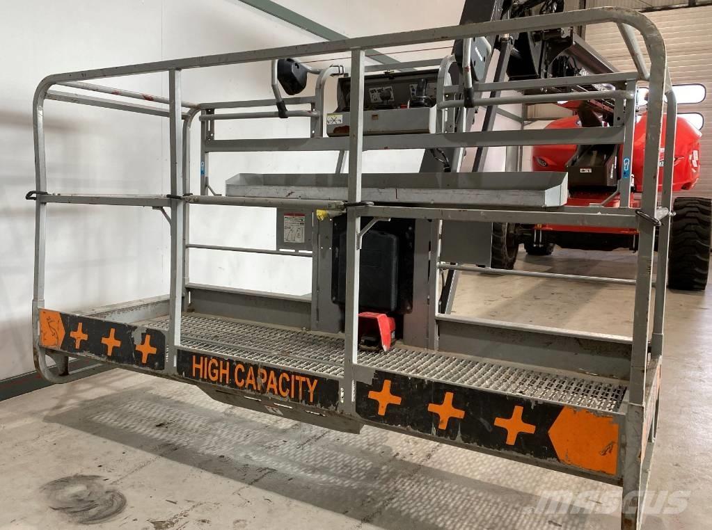 Manitou 220 TJ Teleskoop poomtõstukid