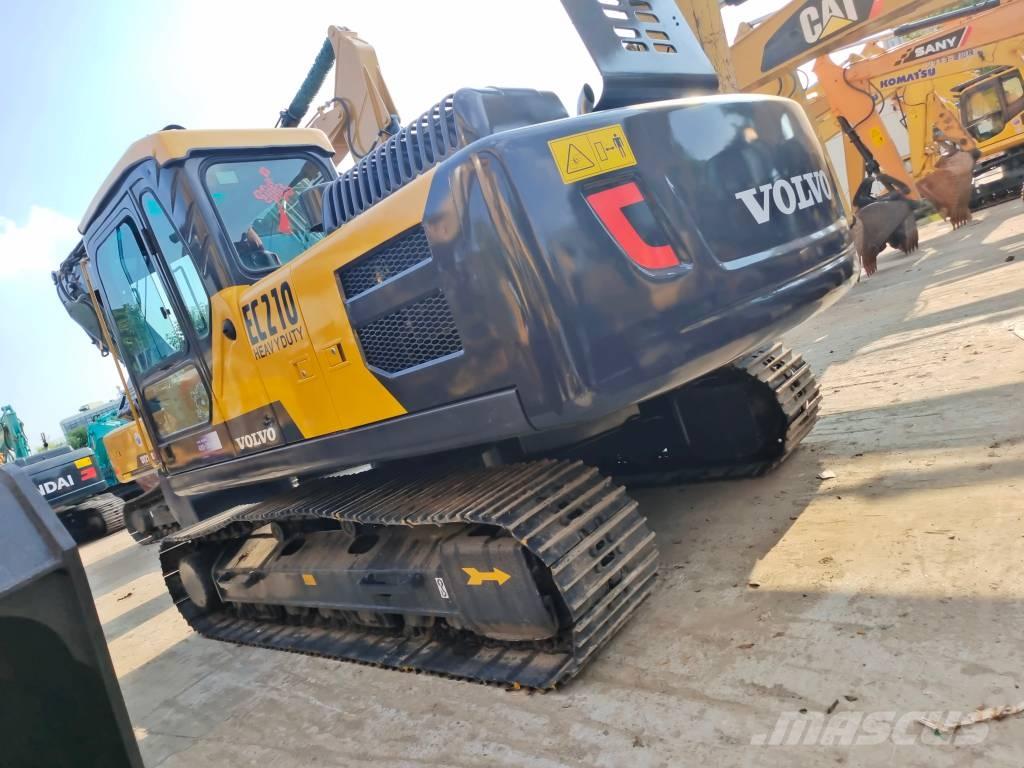 Volvo EC 210 D Roomikekskavaatorid