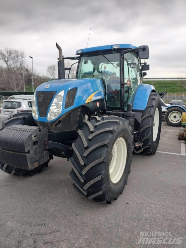 New Holland T 7060 Traktorid
