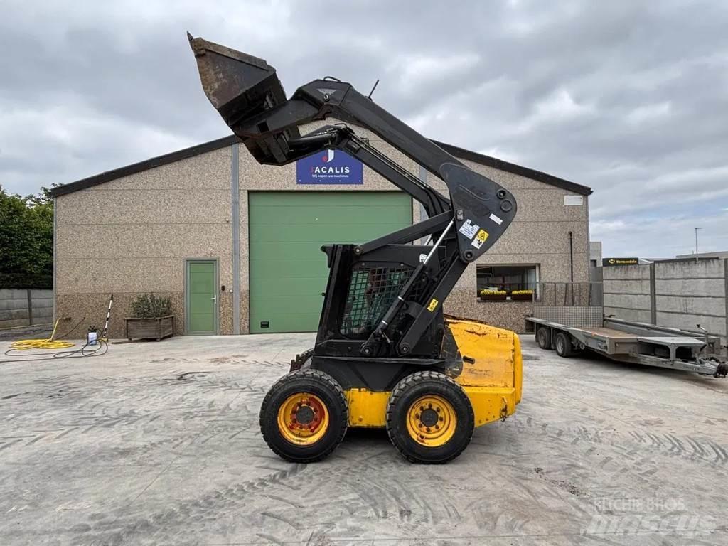 New Holland LS160 Kompaktlaadurid