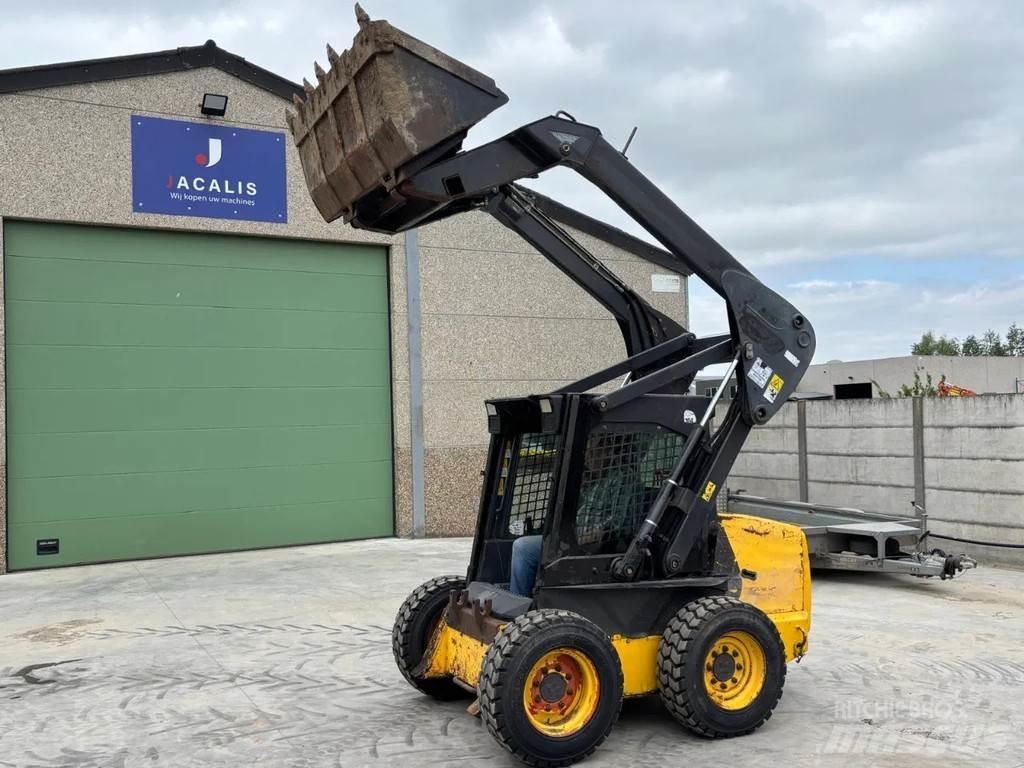 New Holland LS160 Kompaktlaadurid