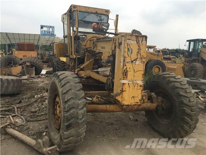 Komatsu GD 511 Greiderid