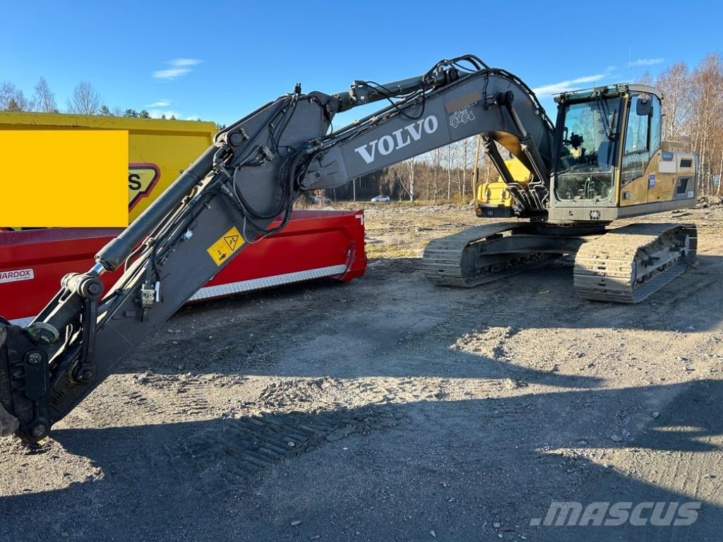 Volvo EC 220 DL Roomikekskavaatorid