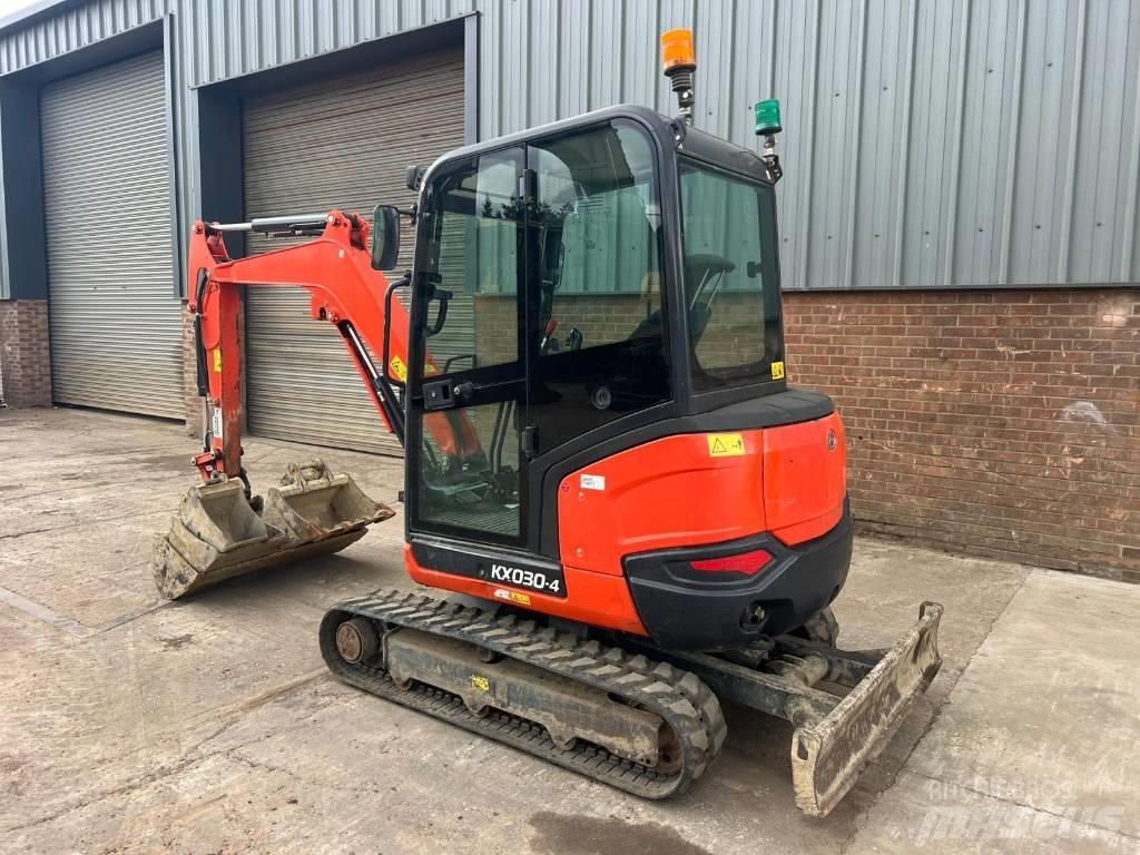 Kubota KX 030-4 Miniekskavaatorid < 7 t