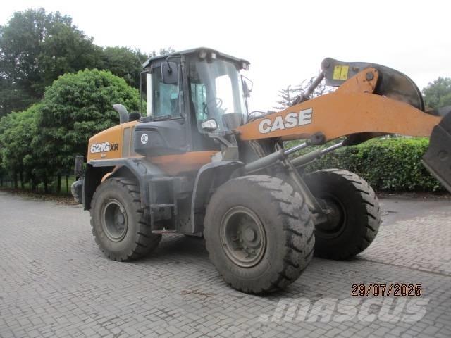 CASE 621 C Rataslaadurid