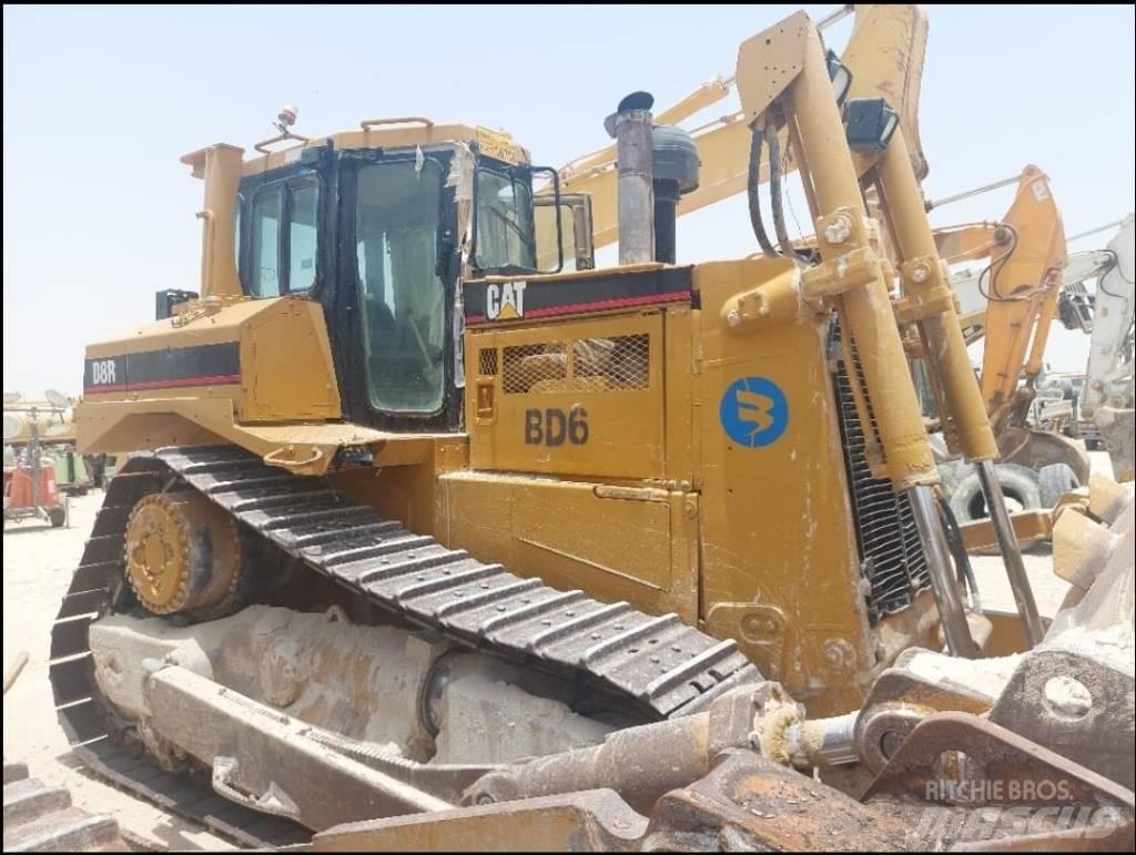 CAT D 8 R Buldooserid