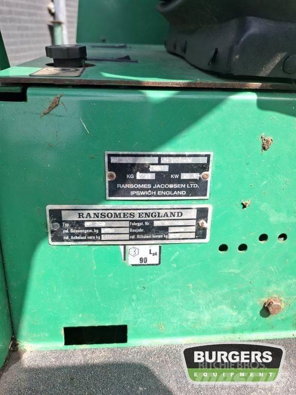 Ransomes AR250 Murutraktorid