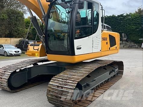 Liebherr R 922 Roomikekskavaatorid
