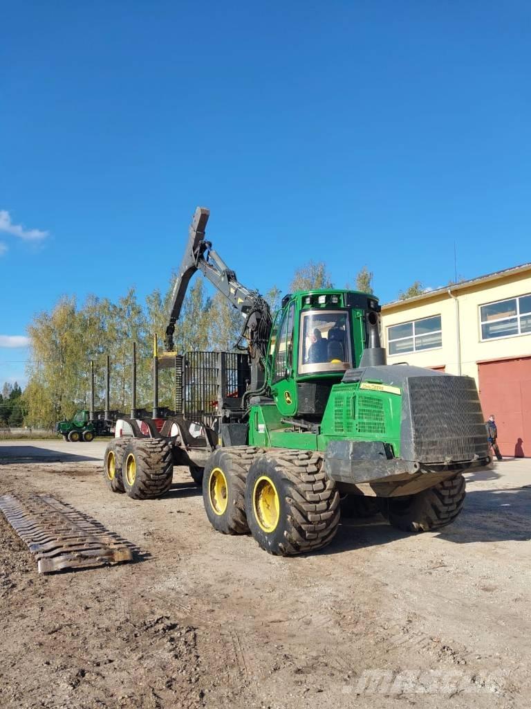 John Deere 1510G Forwarderid