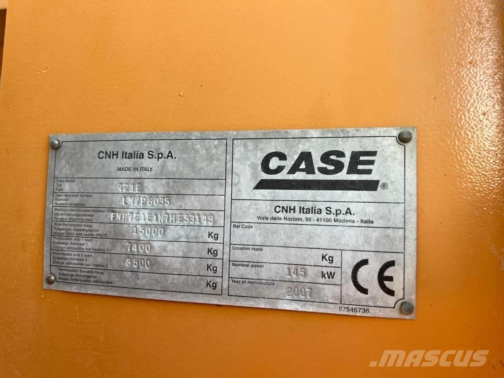CASE 721E Rataslaadurid