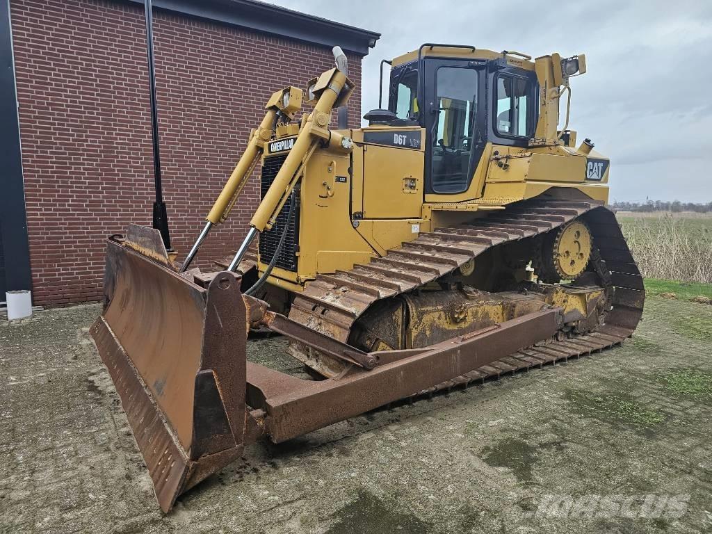 CAT D 6 T LGP Buldooserid