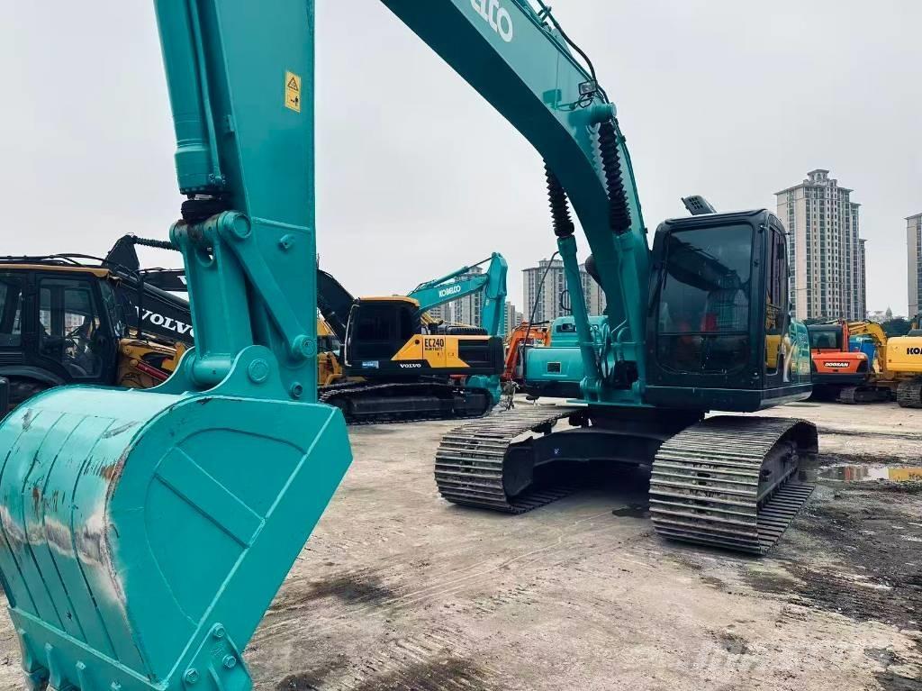 Kobelco SK 200 Roomikekskavaatorid