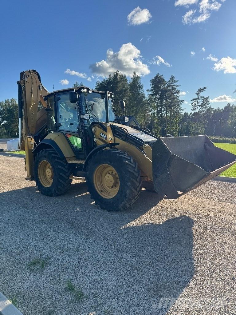 CAT 444 Ekskavaatorlaadurid
