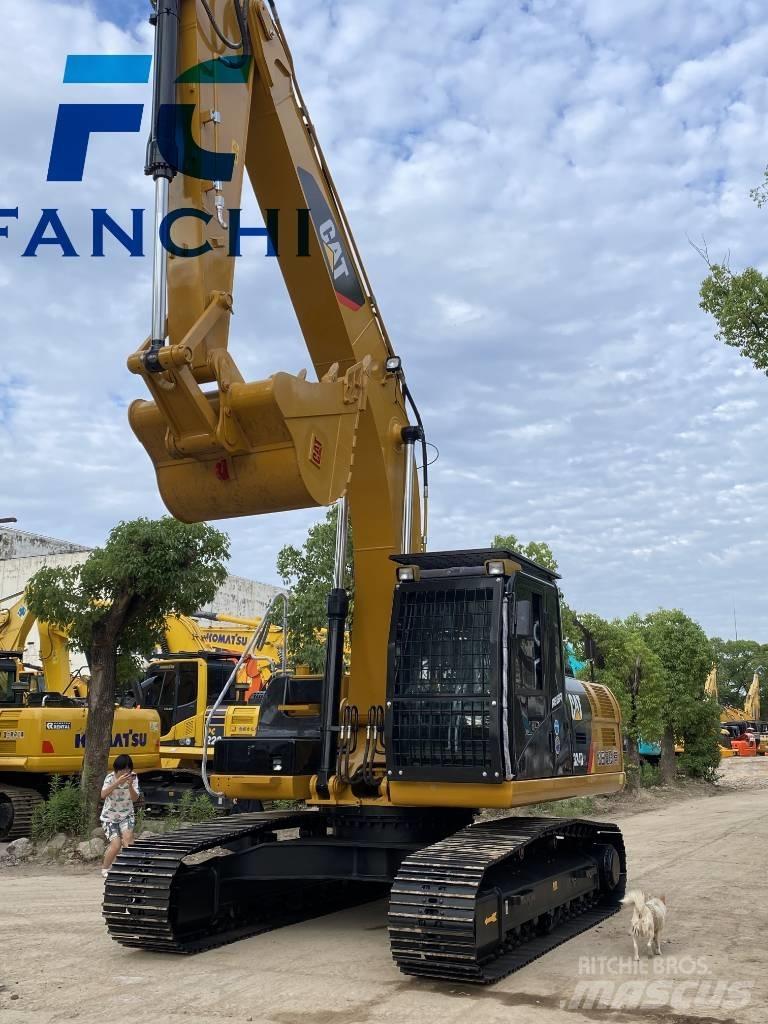 CAT 324 D Roomikekskavaatorid