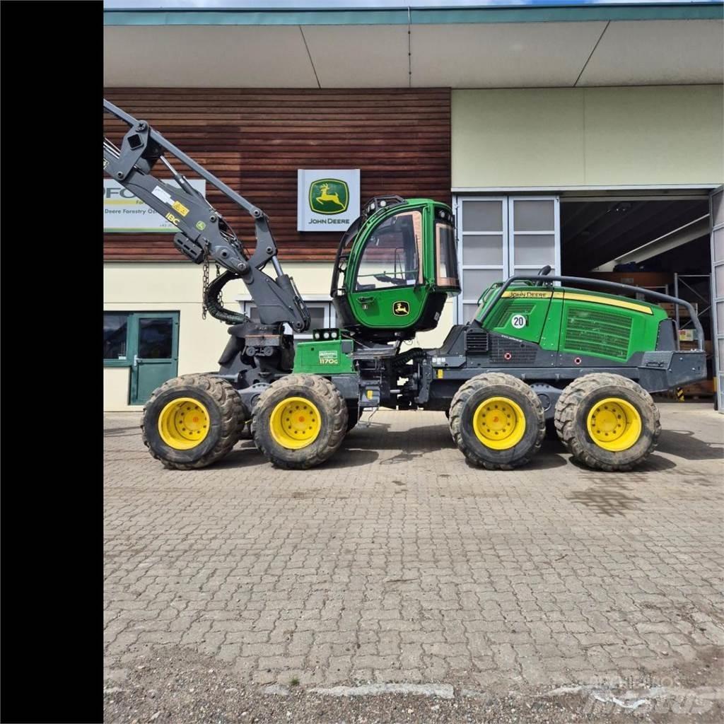 John Deere 1170 G Harvesterid