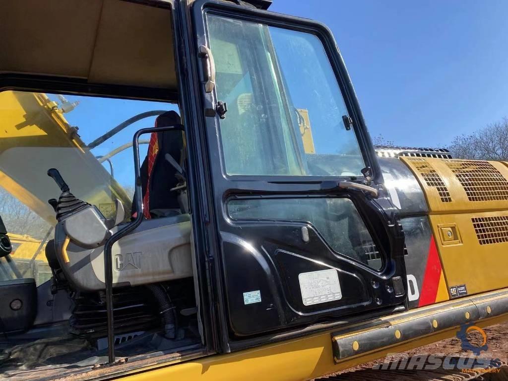 CAT 325 D Roomikekskavaatorid
