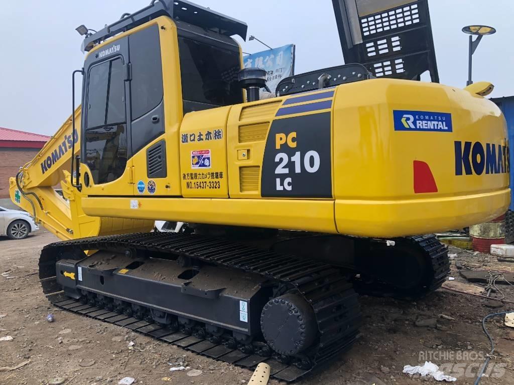 Komatsu PC 210 LC Roomikekskavaatorid