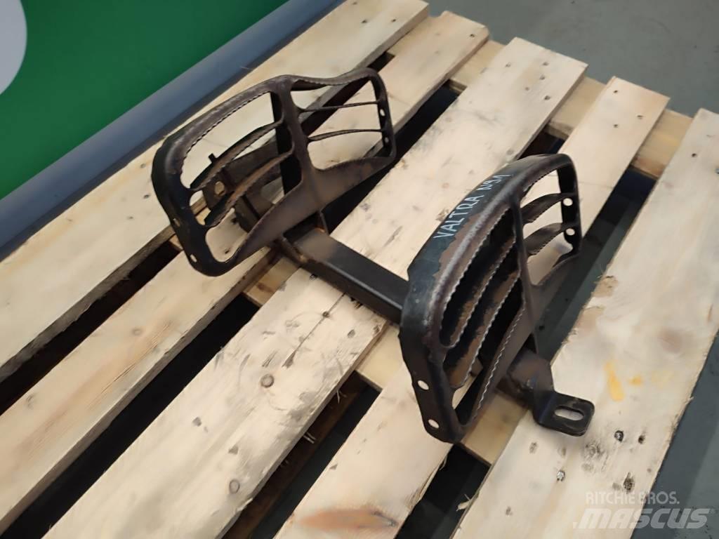 Valtra N91 step step Raamid