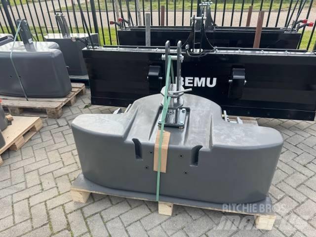  Frontgewicht 2000 KG Esiraskused
