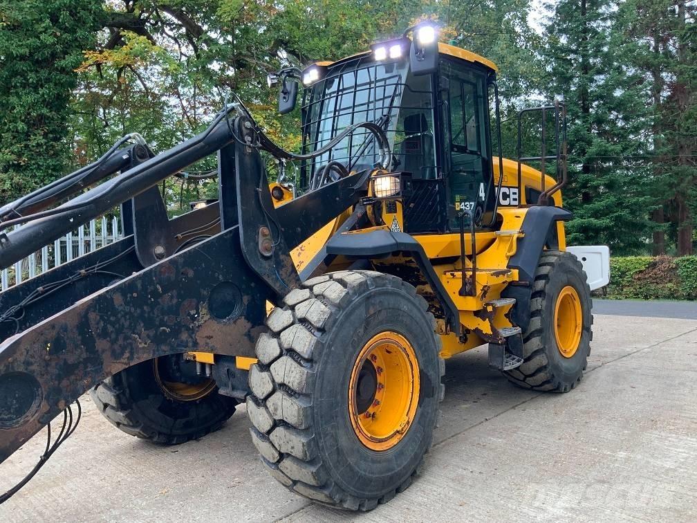 JCB 437 HT Rataslaadurid