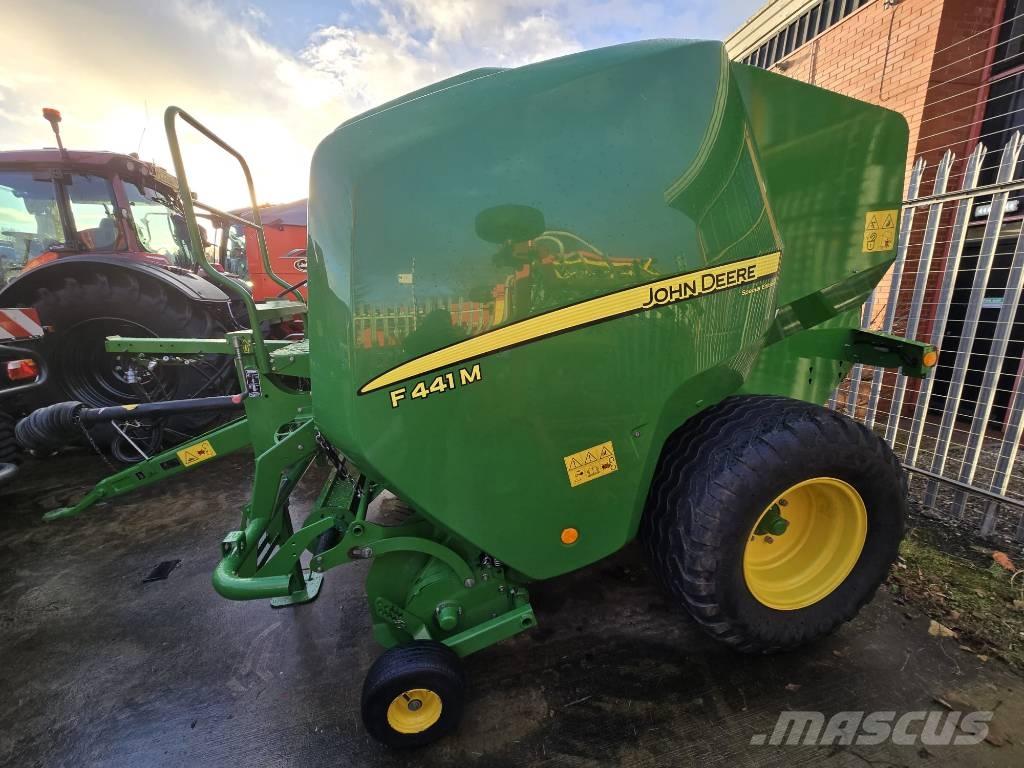 John Deere F441 M Ruloonpressid