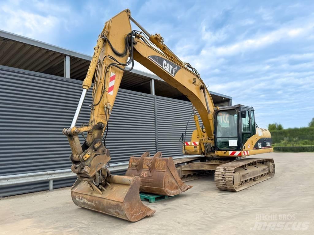 CAT 320 DL Roomikekskavaatorid