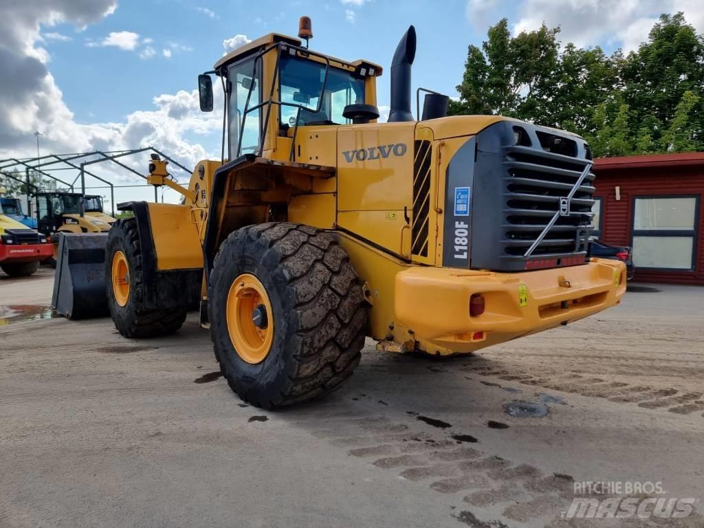 Volvo L 180 F Rataslaadurid