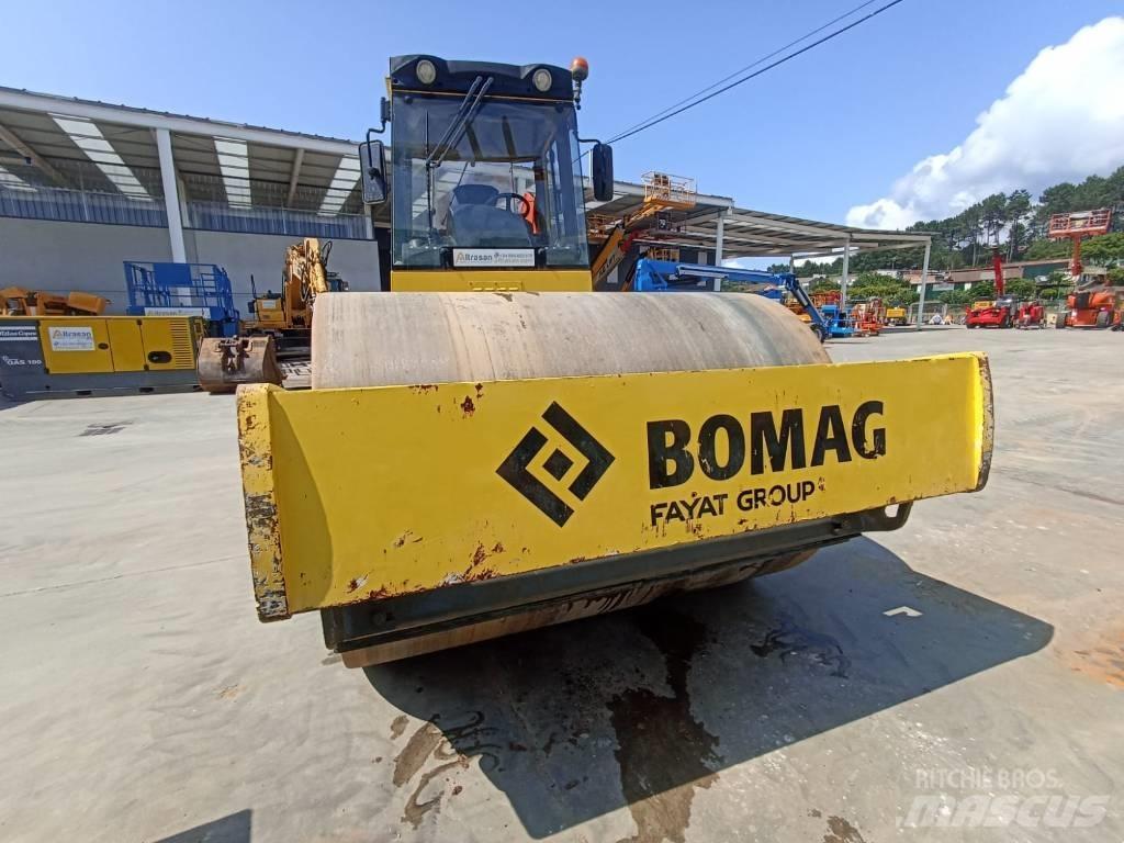 Bomag BW 219 D H-4 Pinnasetihendajad