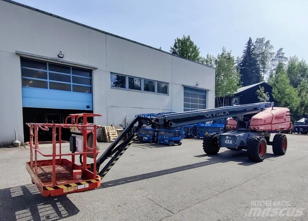 SkyJack SJ 66 T Iseliikuvad poomtõstukid