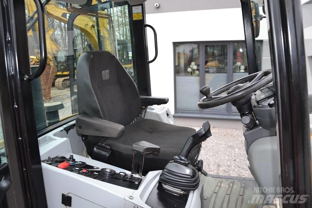 CAT 908 H 2 Rataslaadurid