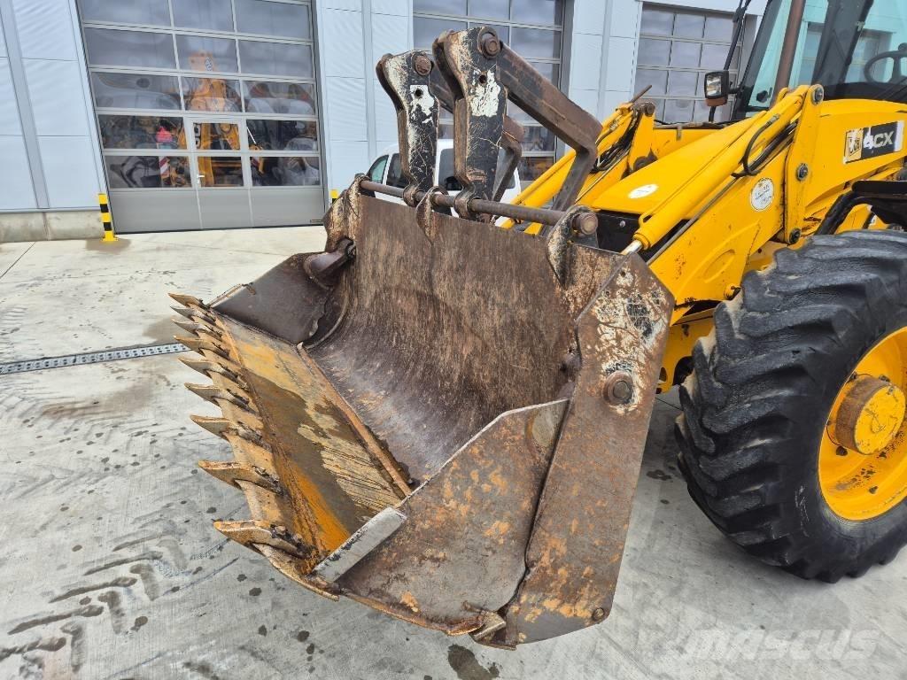 JCB 4CX Ekskavaatorlaadurid