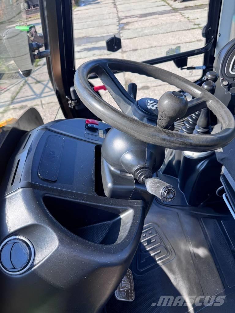 JCB 3CX Ekskavaatorlaadurid