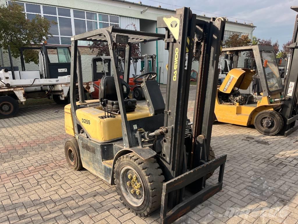 Daewoo D25S3 V-2311 Diiseltõstukid