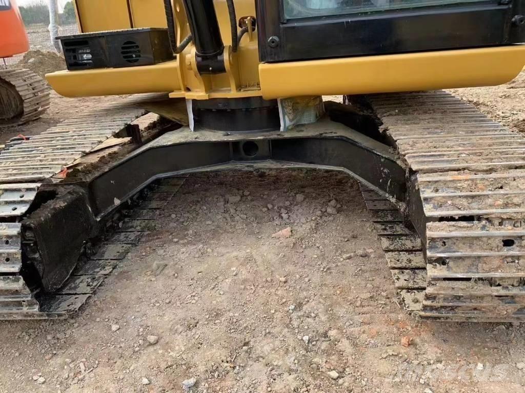 CAT 307 Miniekskavaatorid < 7 t