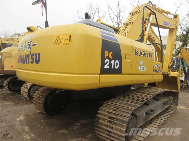 Komatsu PC 210 LC Roomikekskavaatorid