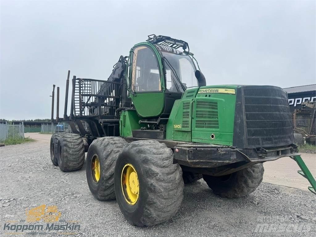 John Deere 1910E Forwarderid