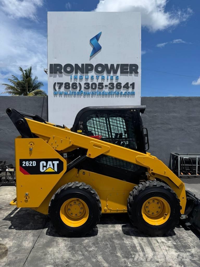 CAT 262 D Kompaktlaadurid
