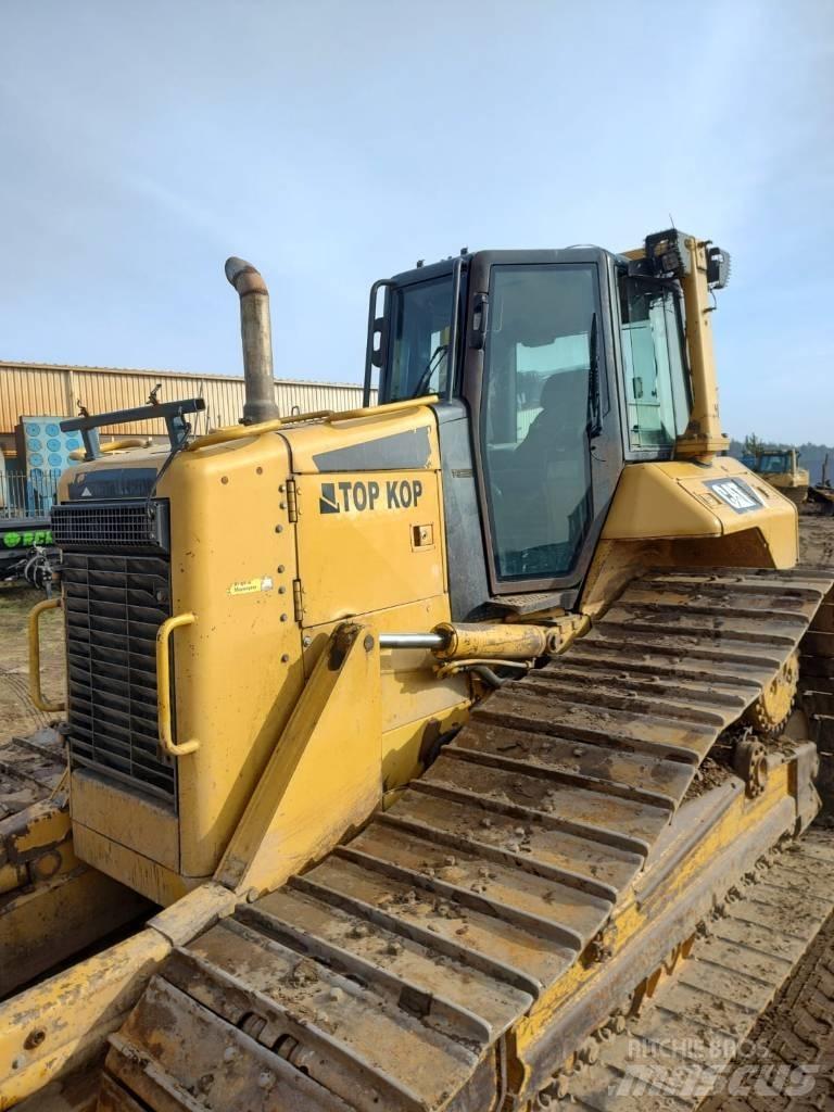 CAT D 6 N LGP Buldooserid
