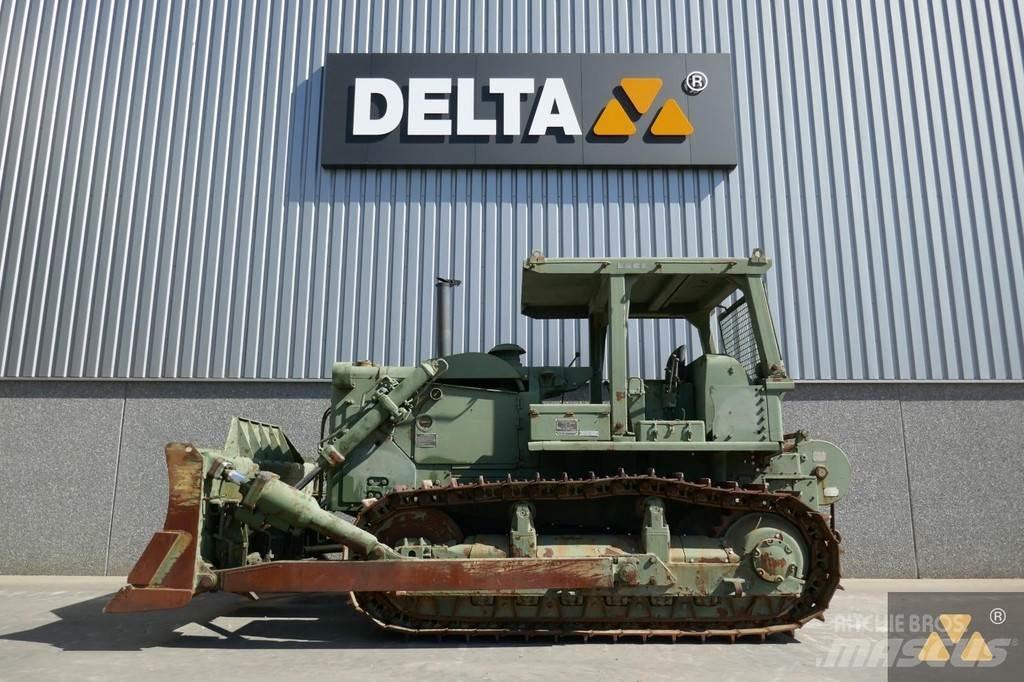 CAT D7F Ex-army Buldooserid