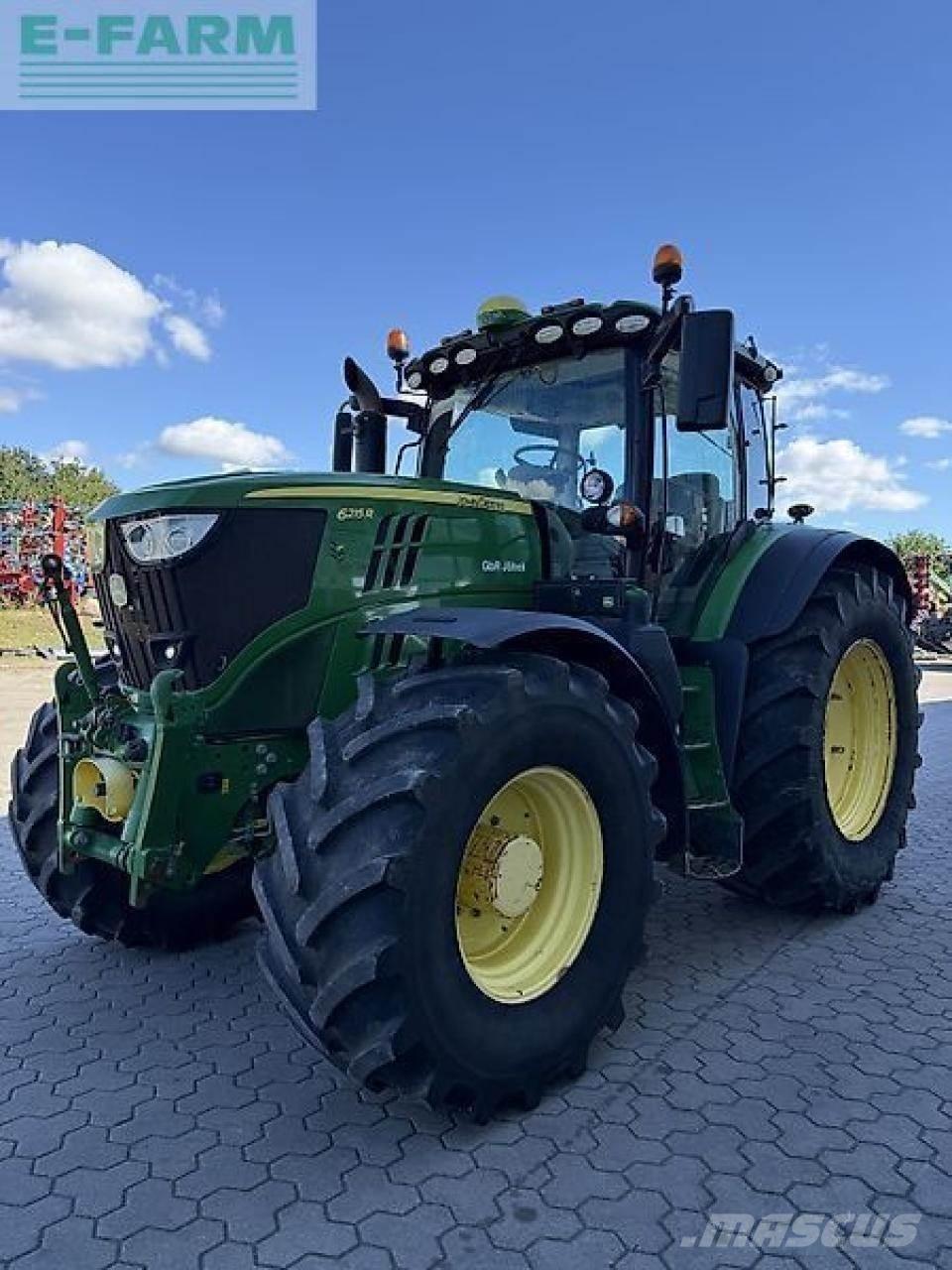 John Deere 6215r Traktorid