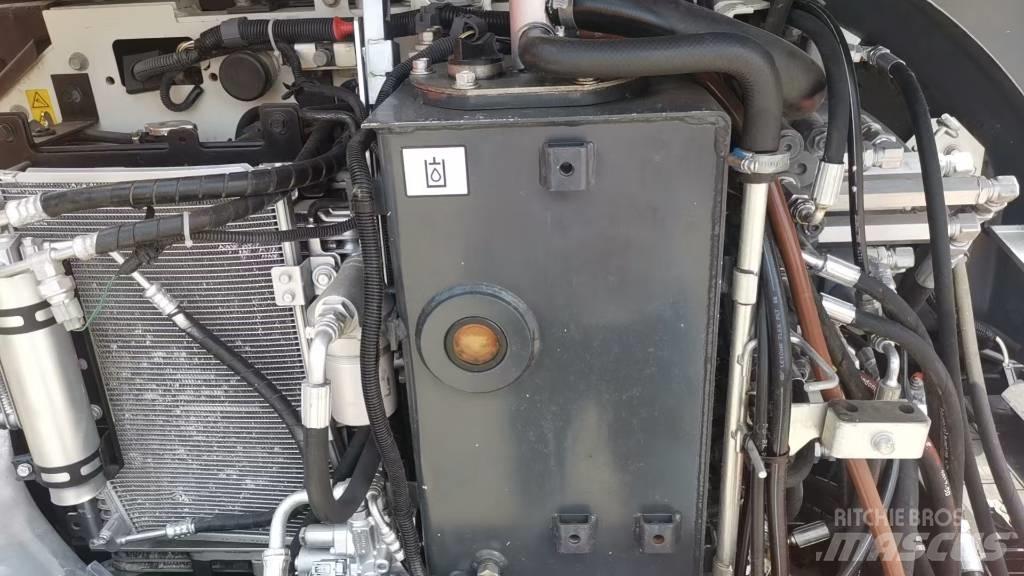 Kubota KX165 Roomikekskavaatorid