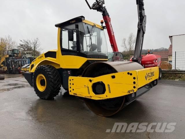 Bomag BW 212 D 5 Pinnasetihendajad