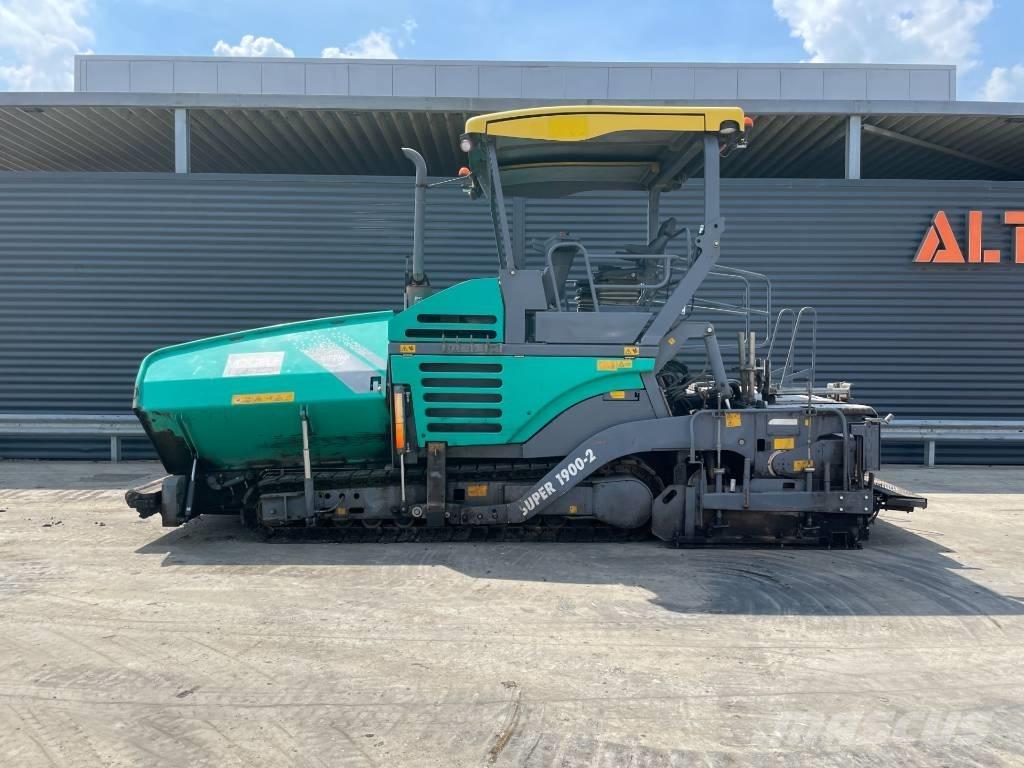 Vögele SUPER 1900-2 Asfaldilaoturid