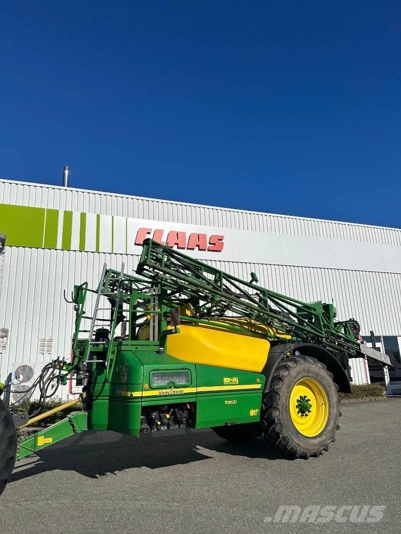 John Deere R952 i Haagispritsid