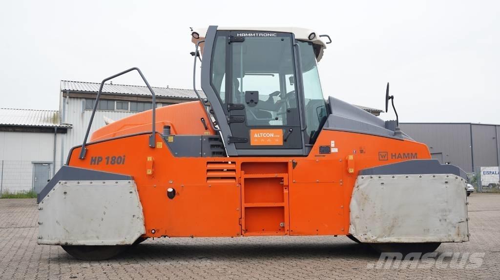 Hamm HP 180 i Pneumorehvidega rullid