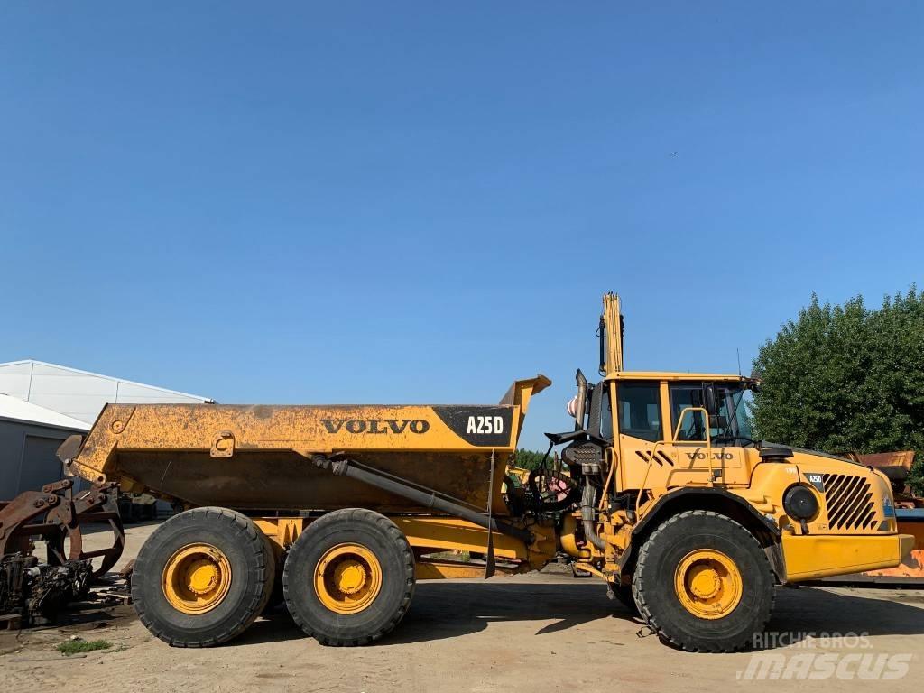 Volvo A 25 D Liigendraamiga pinnaseveokid
