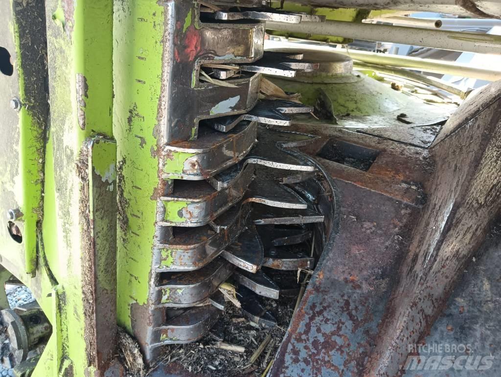 CLAAS Orbis 900 Silo- ja heinavarumise tehnika tarvikud