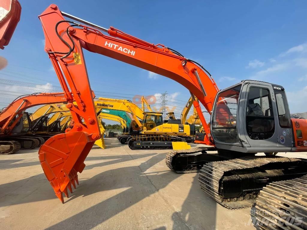 Hitachi EX 200 Roomikekskavaatorid